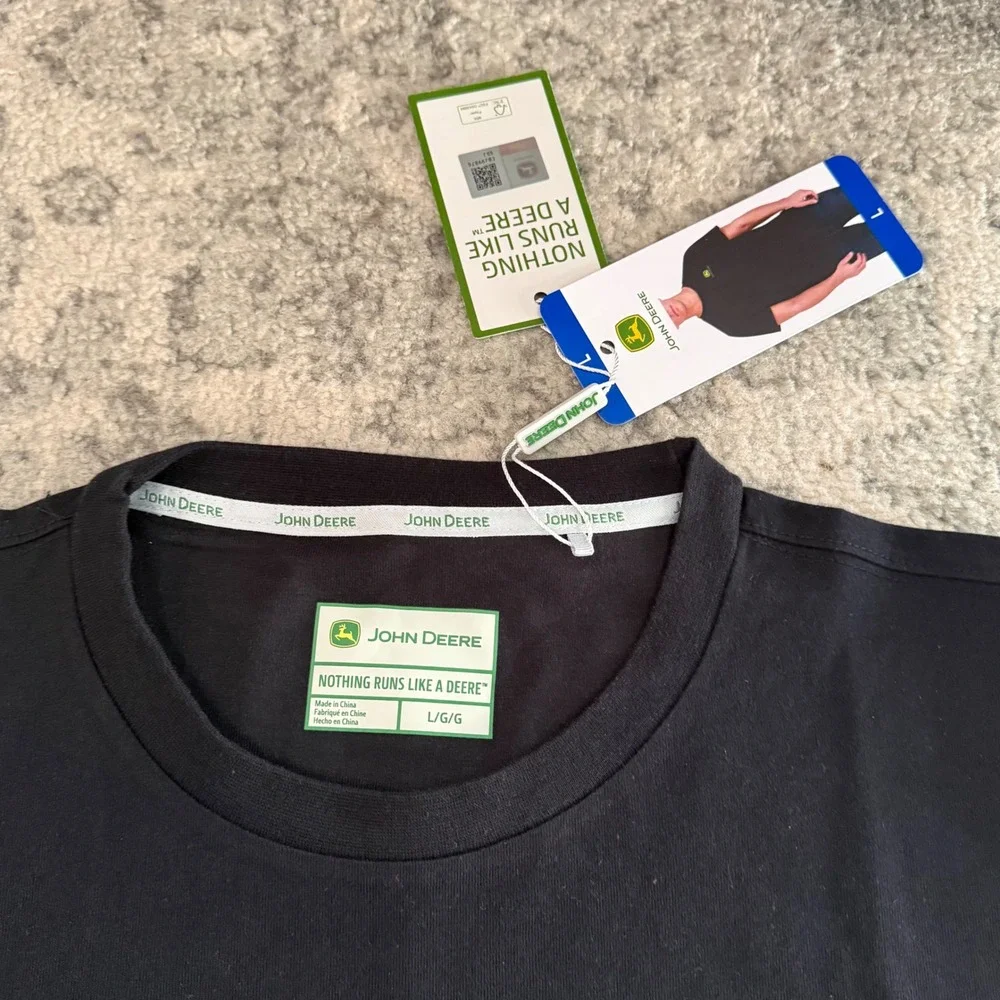 John Deere Mens Short Sleeve Graphic T-Shirt Black Embroidered Logo Size Large L - Picture 2 of 2